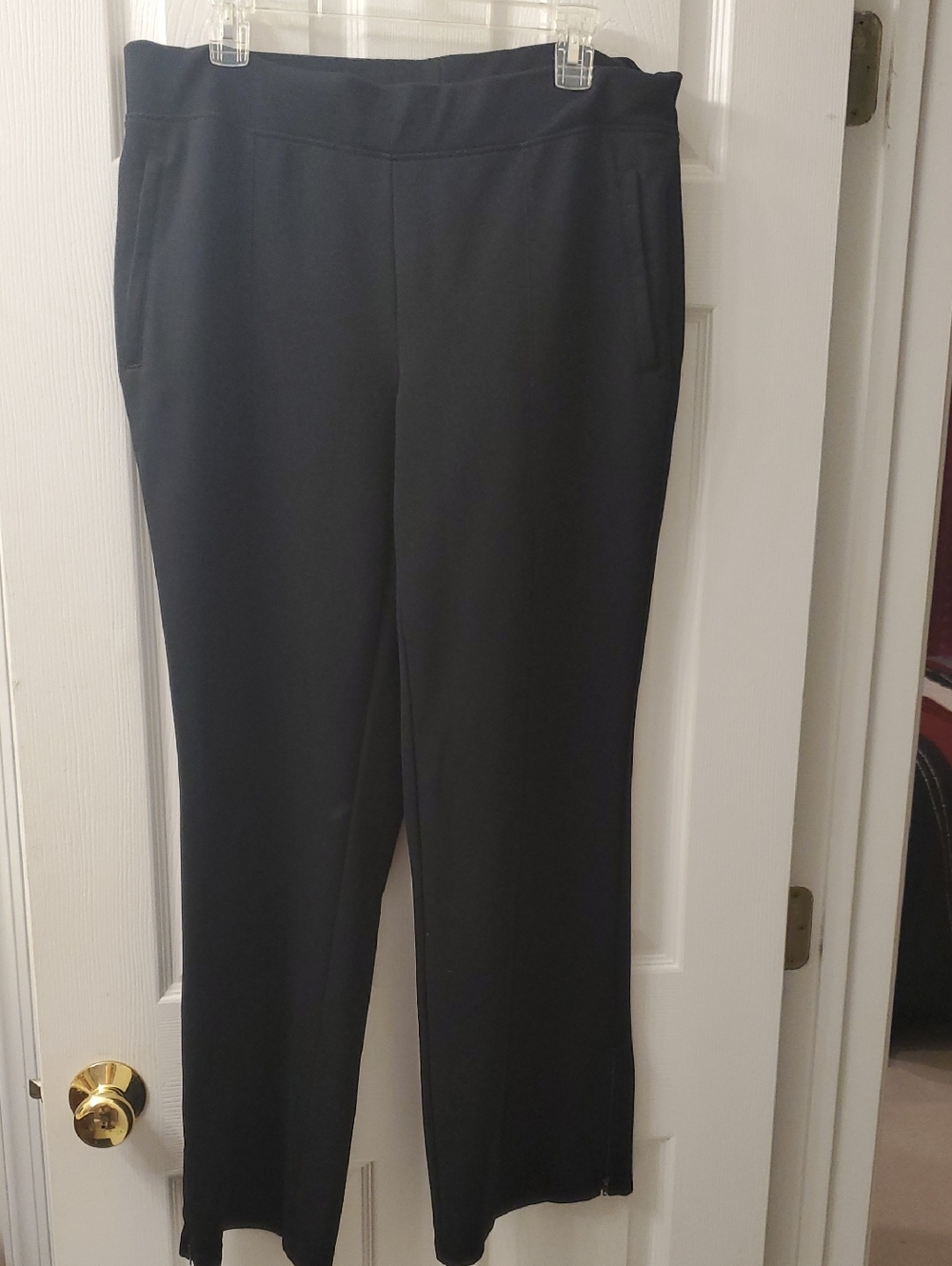 Women's Black Straight-Leg Pull-On Pants